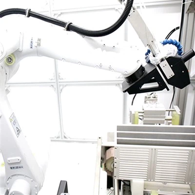 Metall qolipni avtomatik lazer bilan tozalash uskunasi